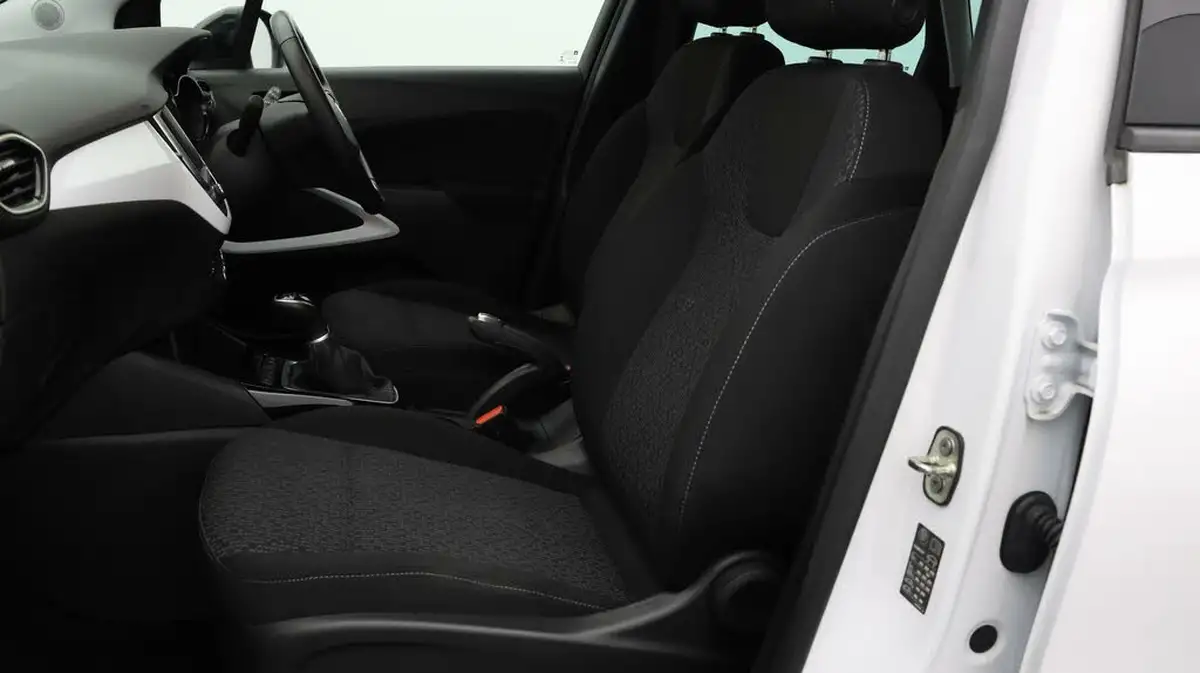 2021-vauxhall-crossland-12i-griffin-big-13