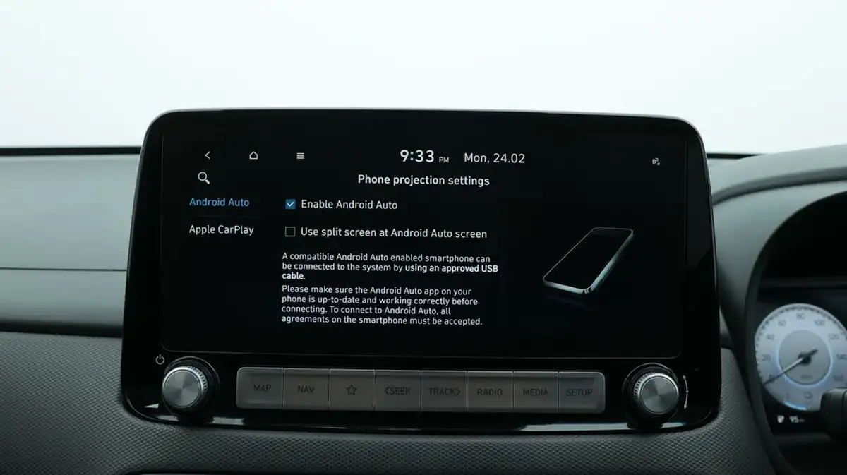2022-hyundai-kona-e-premium-204ps-64kwh-7kw-obc-big-25