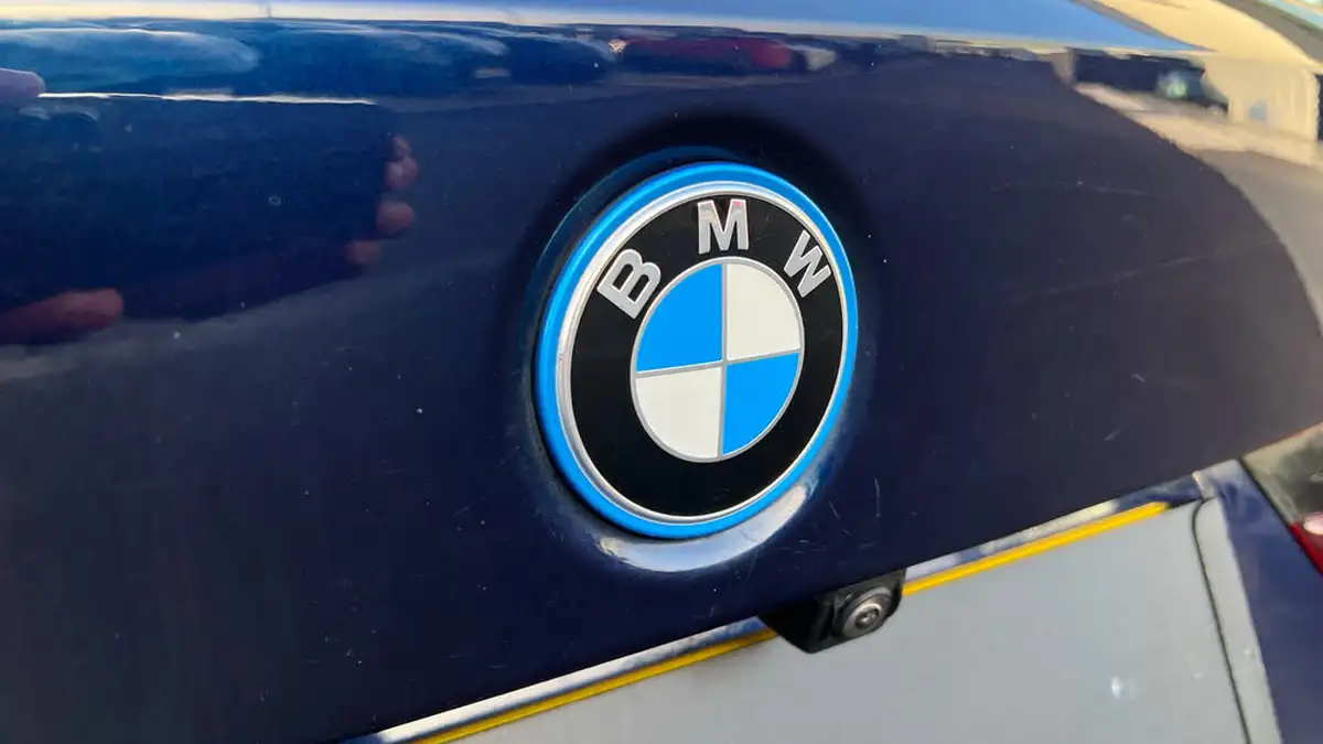 2021-bmw-3-series-20-330e-m-sport-pro-edition-saloon-4d-big-15