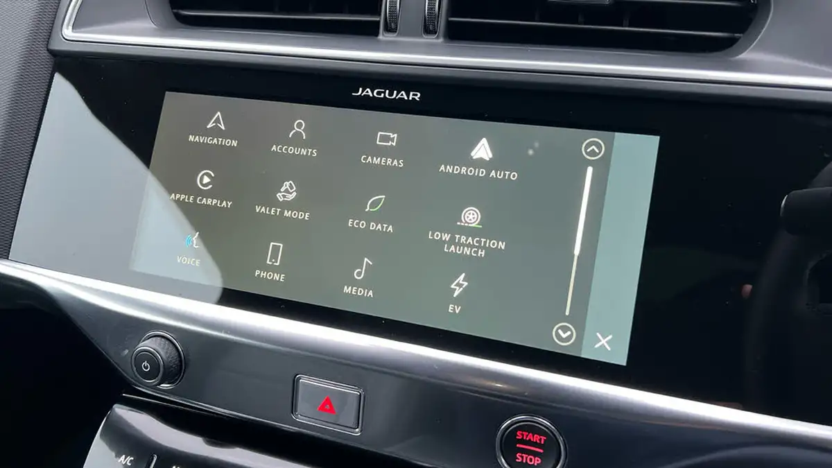 2023-jaguar-i-pace-ev400-r-dynamic-se-black-big-23