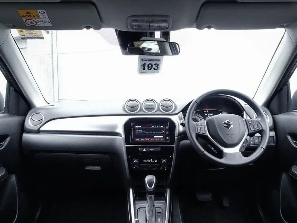 2024-suzuki-vitara-15-sz-t-big-9