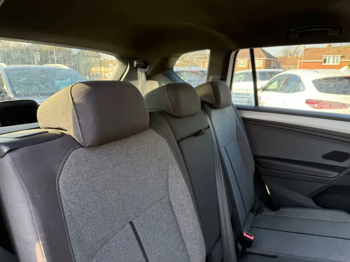 2021-seat-tarraco-15-tsi-evo-se-big-27