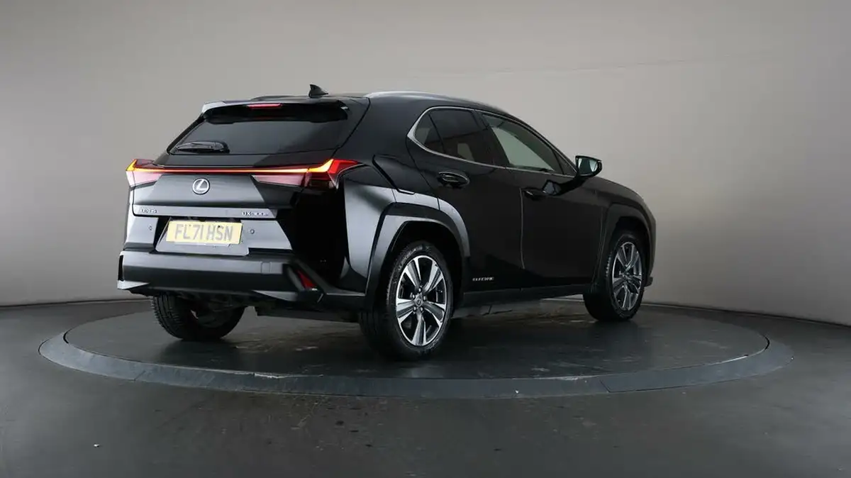 2021-lexus-ux-300e-e-ux-big-69
