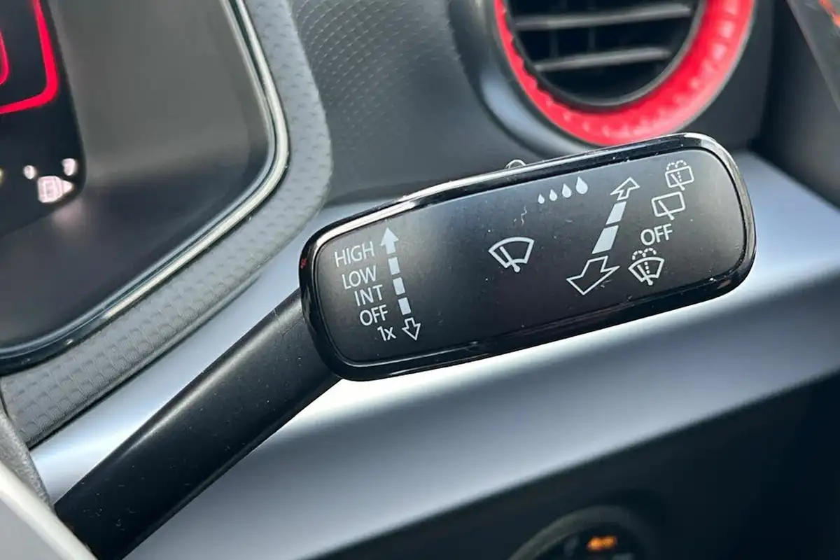 2023-seat-arona-10-tsi-fr-dsg-big-24