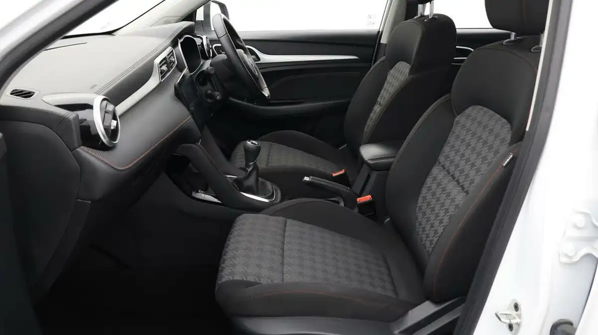 2022-mg-zs-suv-15-vti-tech-excite-big-13