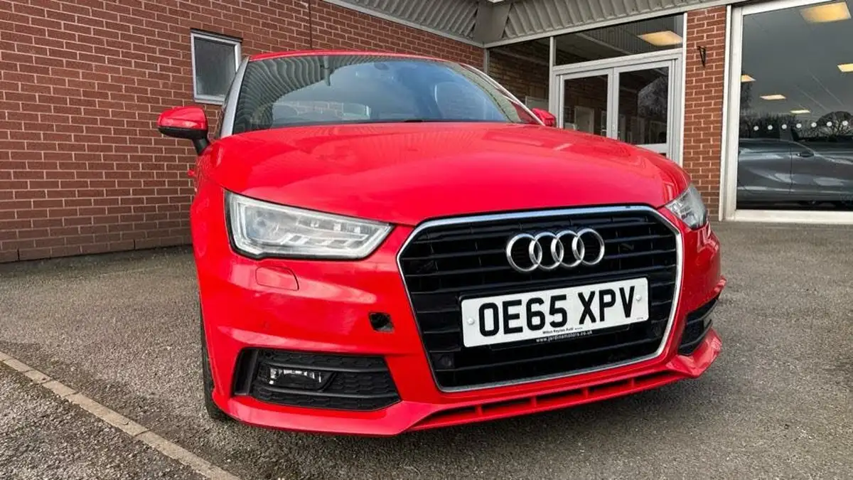 2016-audi-a1-16tdi-s-line-hatchback-3d-tronic-big-14