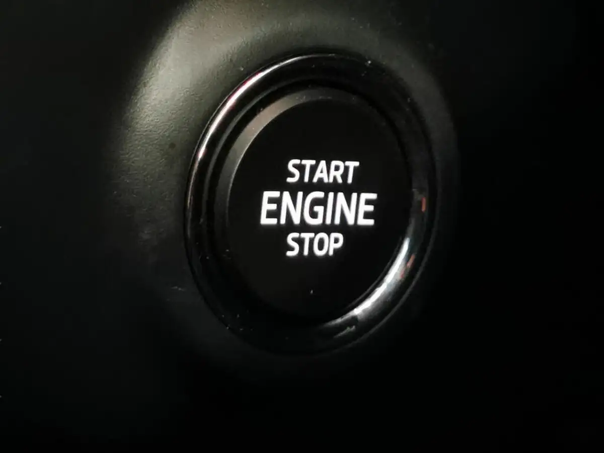 2022-skoda-superb-20tdi-se-technology-estate-big-23