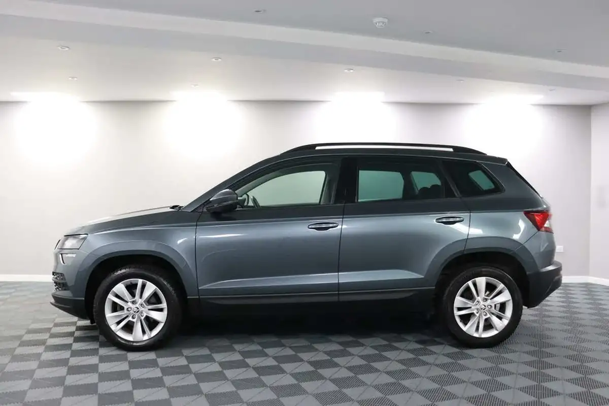 2019-skoda-karoq-16tdi-se-technology-big-16