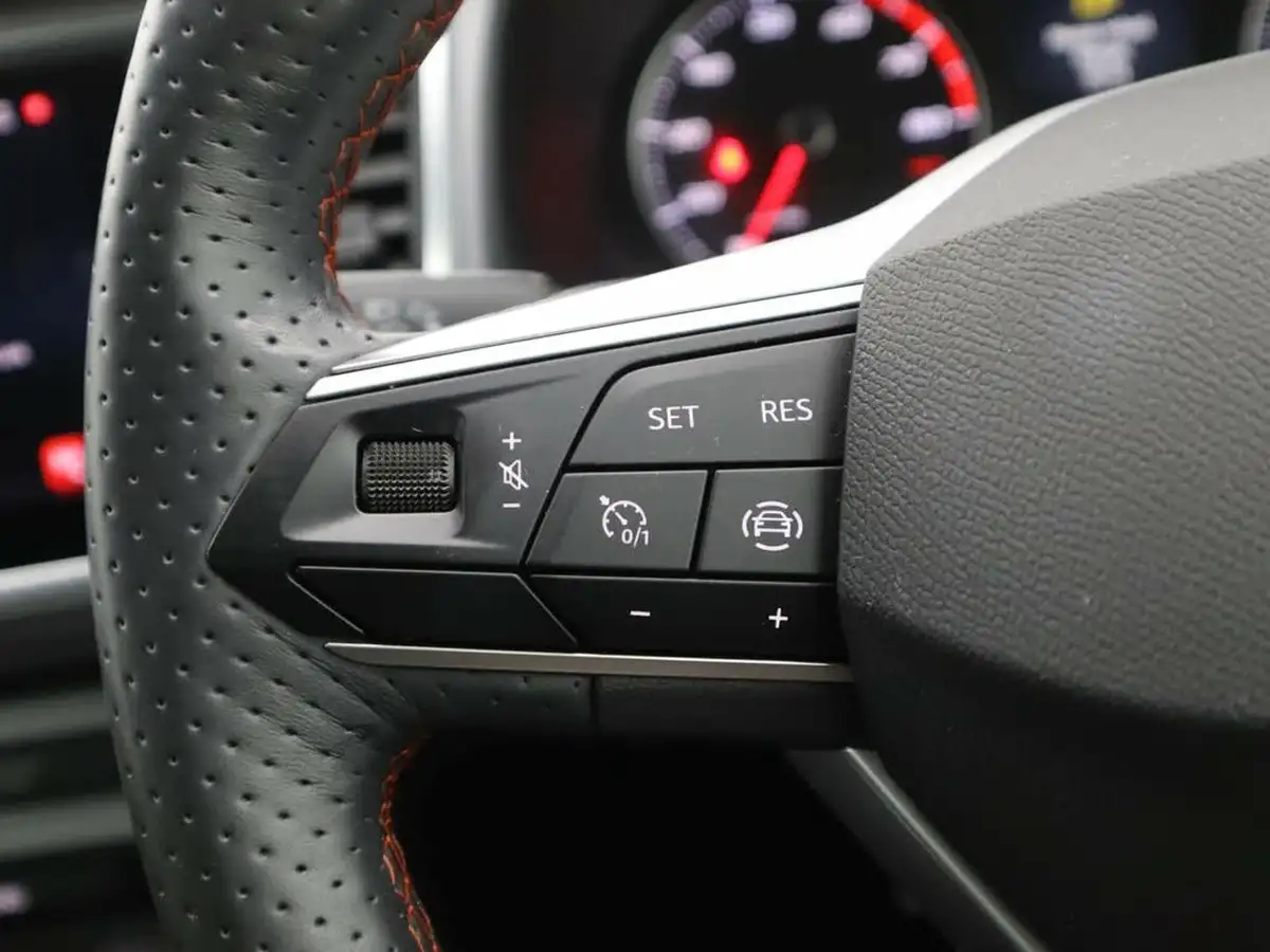 2021-seat-ateca-15-tsi-evo-fr-dsg-big-22