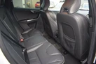 2015-volvo-xc60-20td-d4-r-design-lux-181bhp-geartronic-small-24