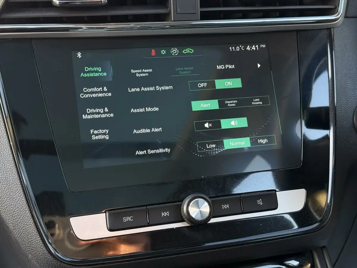 2020-mg-zs-suv-e-exclusive-ev-big-31