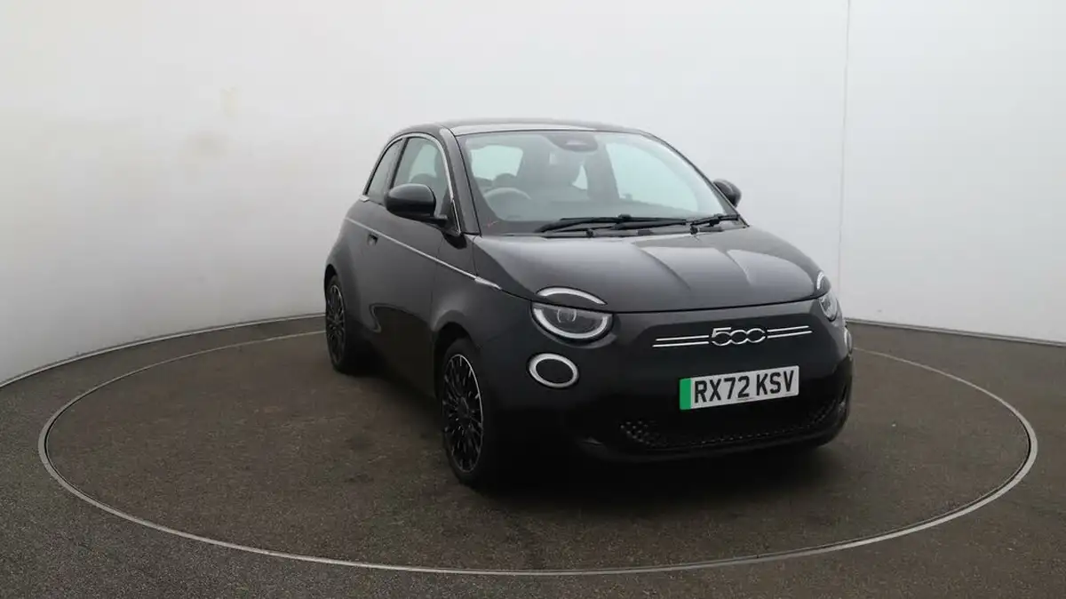 2022-fiat-500-e-la-prima-big-42