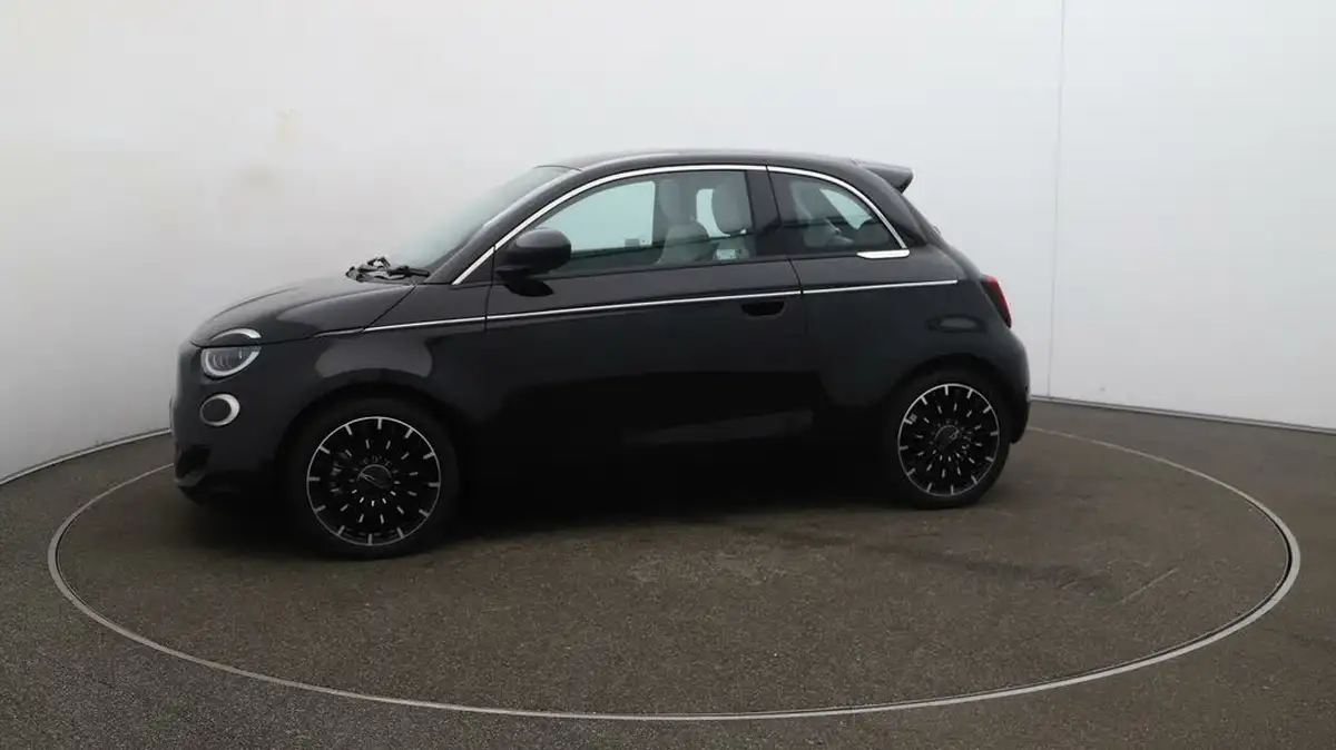 2022-fiat-500-e-la-prima-big-66