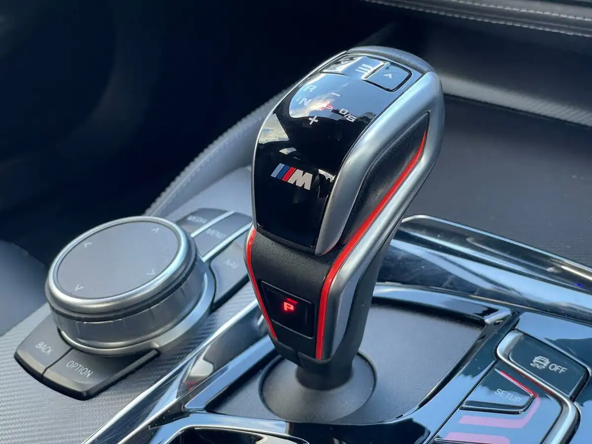 2020-bmw-5-series-44-m5-competition-616bhp-big-44