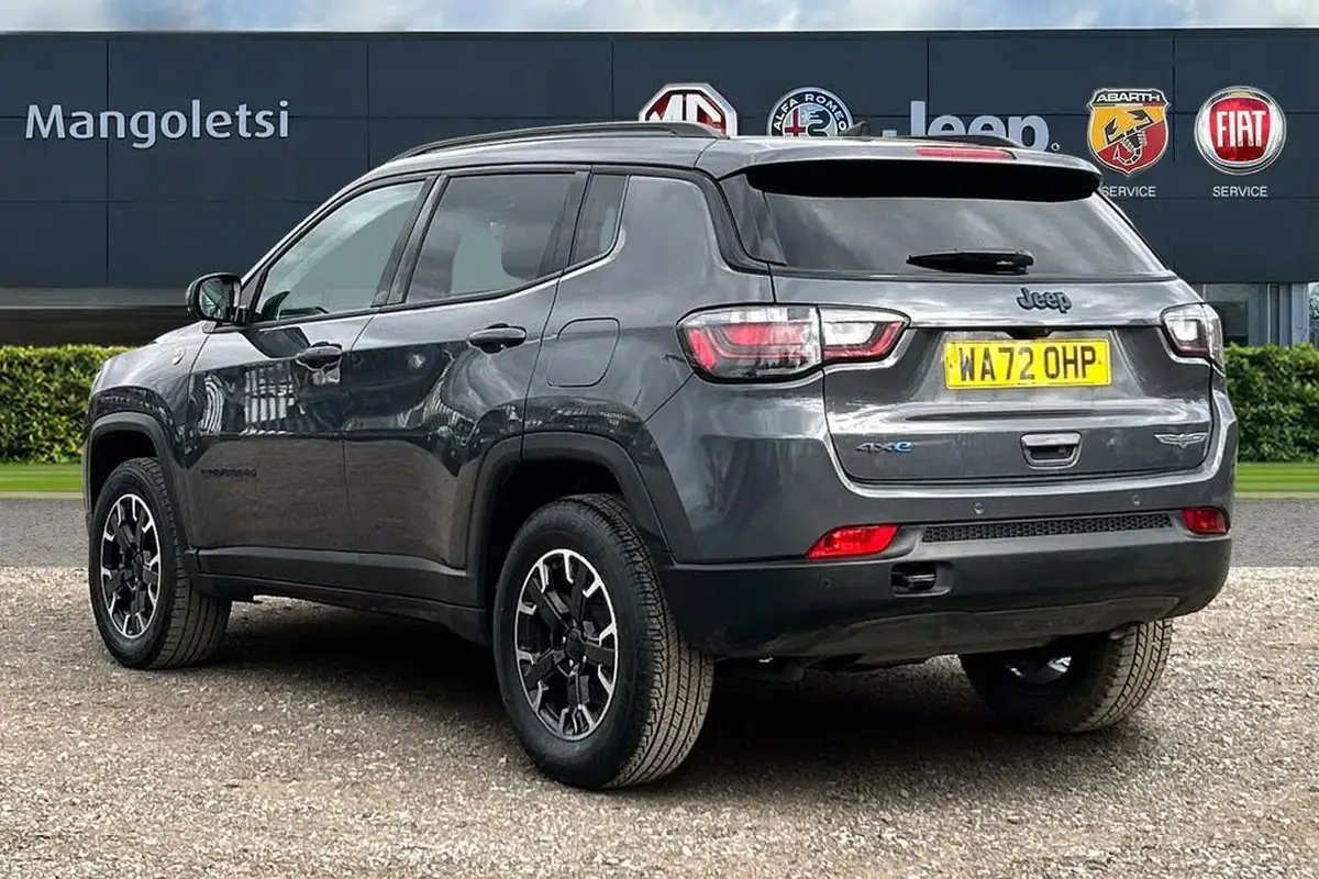 2022-jeep-compass-13-gse-trailhawk-big-2