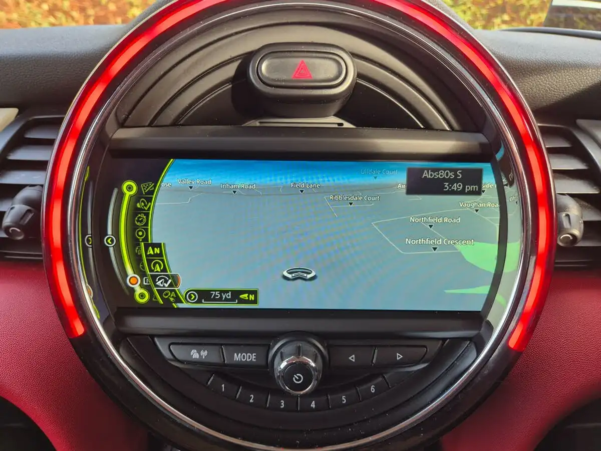 2014-mini-cooper-20-cooper-s-3d-sport-auto-big-26