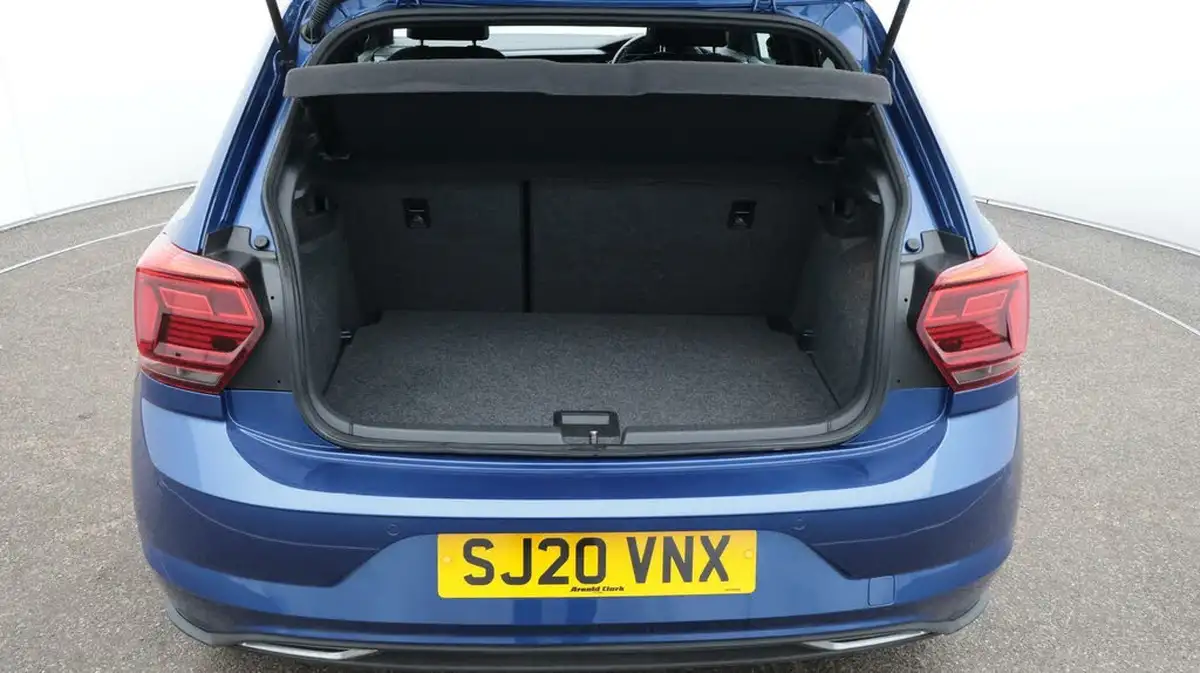 2020-volkswagen-polo-10-tsi-r-line-115ps-dsg-big-20