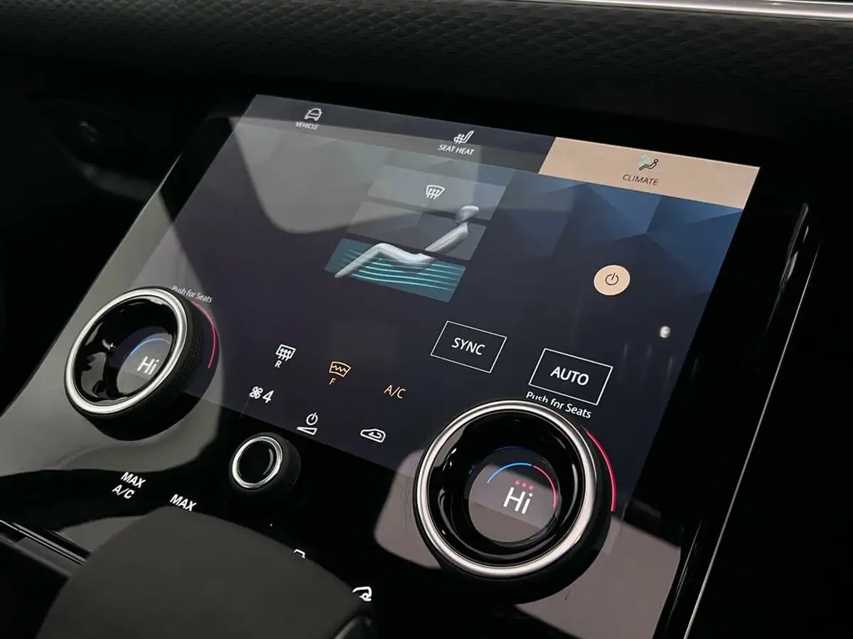 2021-land-rover-range-rover-velar-20-d200-velar-edition-big-32