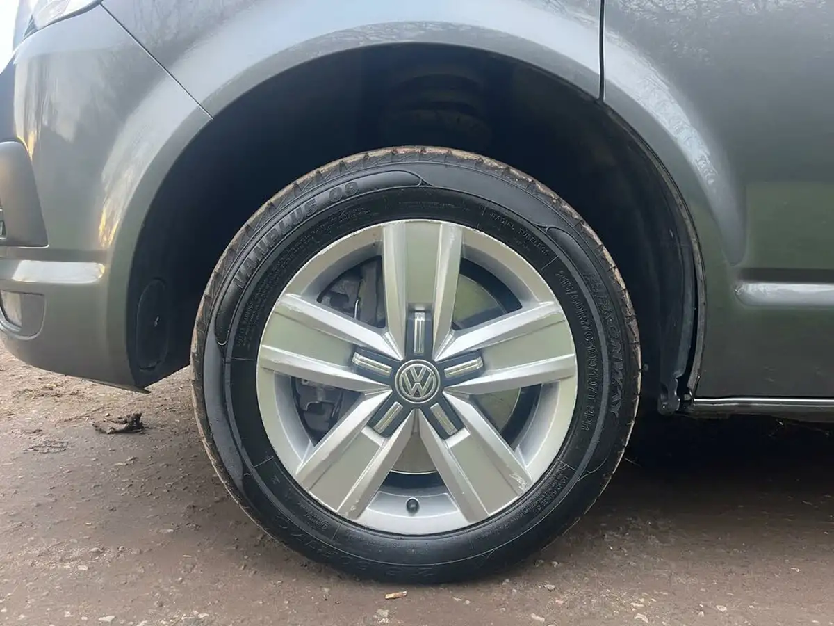 2019-volkswagen-transporter-20tdi-t32-highline-bmt-swb-150pseu6dt-e-kombi-dsg-big-15