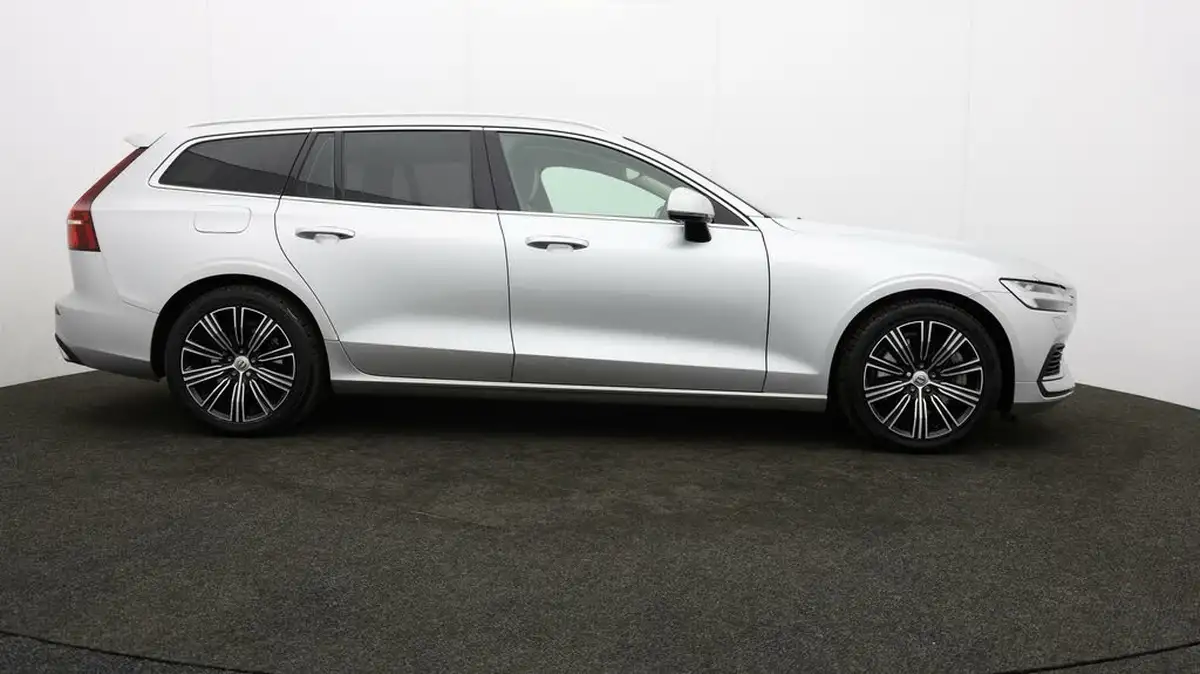 2020-volvo-v60-20-t6-inscription-big-59