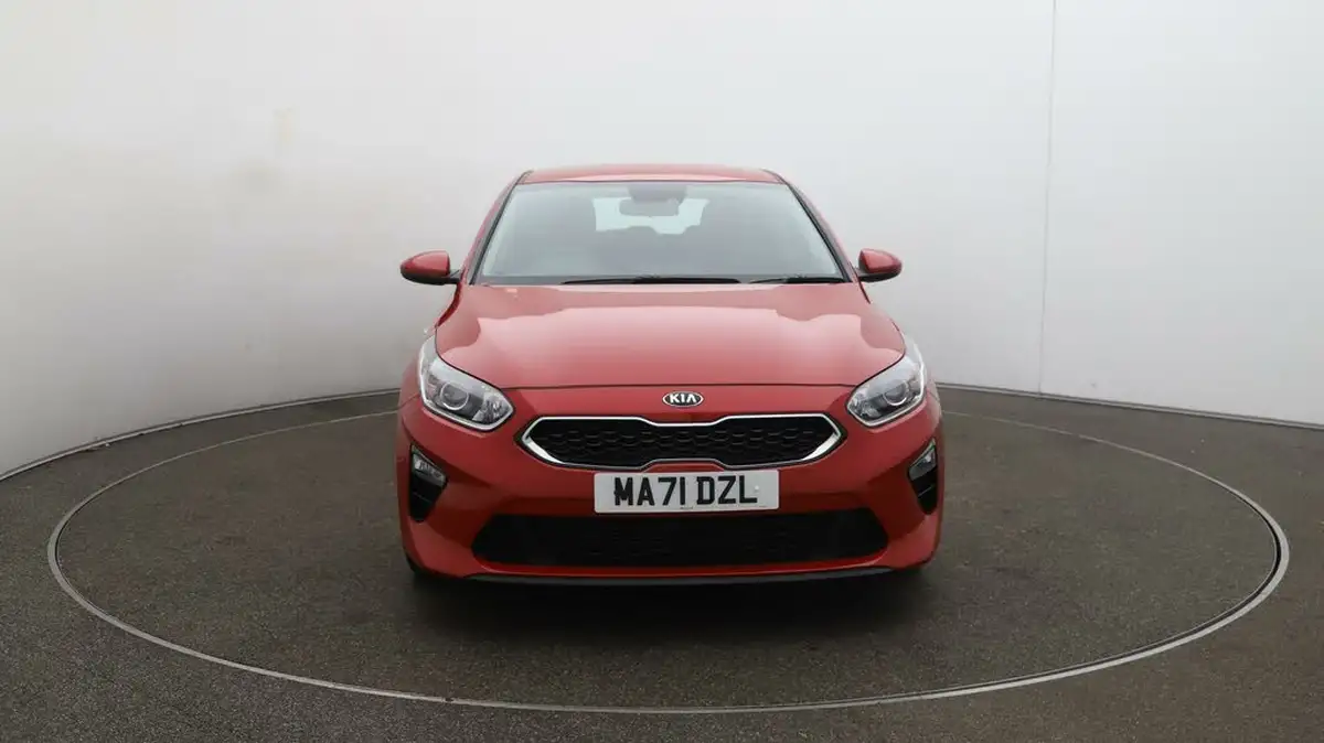 2021-kia-ceed-10-t-gdi-2-nav-hatchback-big-2