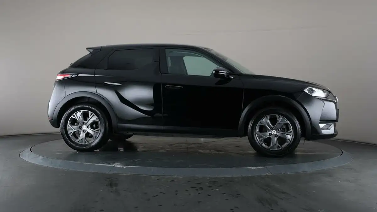 2022-ds-ds-3-crossback-e-tense-bastille-big-7