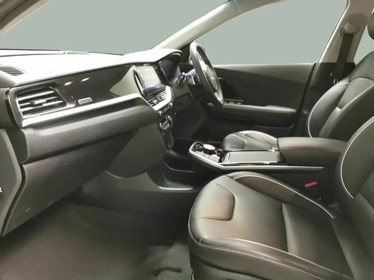 2022-kia-e-niro-ev-3-big-3