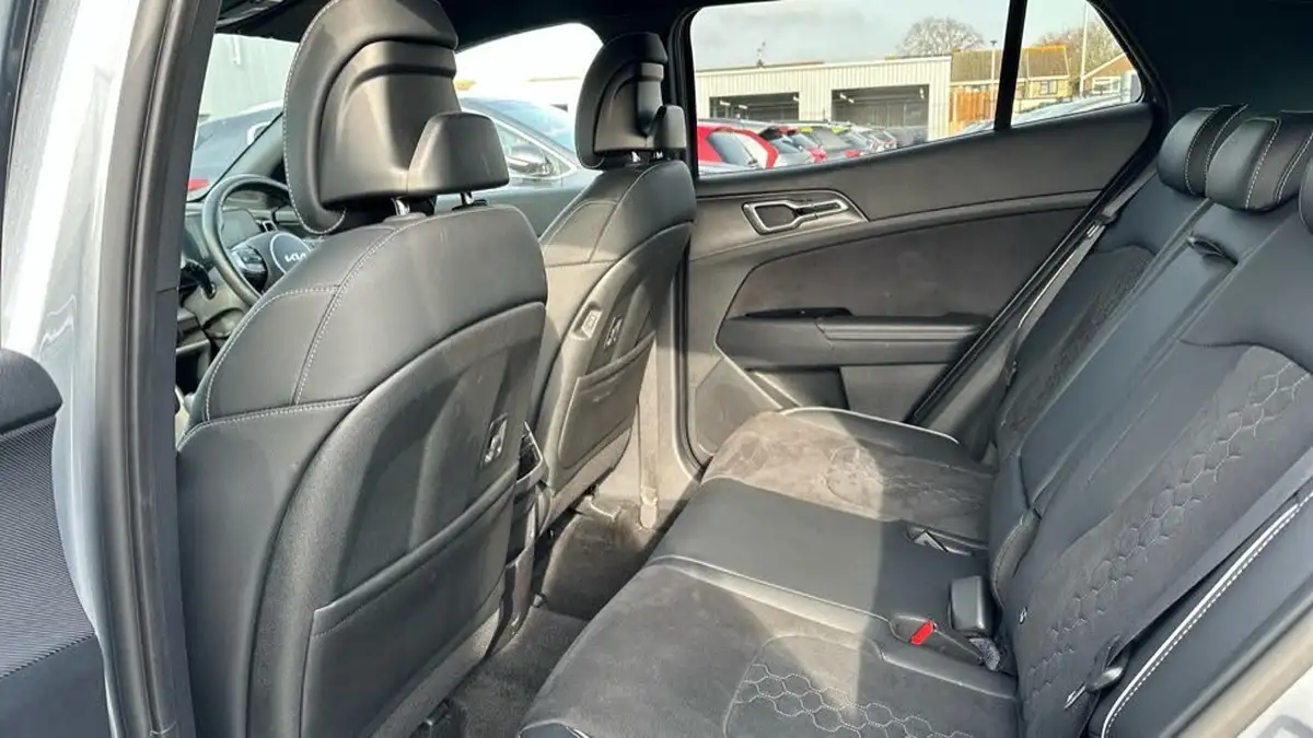 2024-kia-sportage-16-t-gdi-gt-line-148bhp-big-8