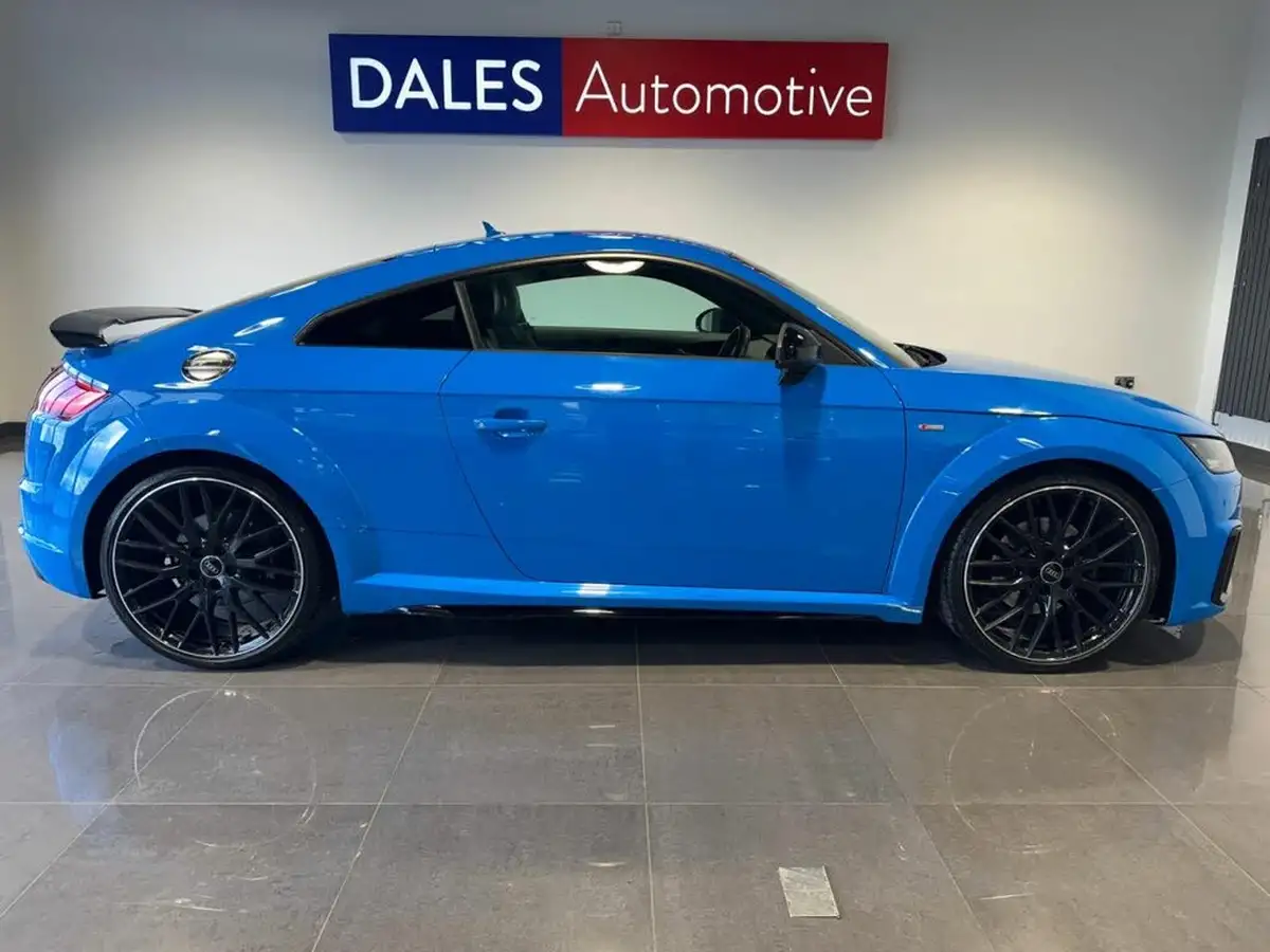 2020-audi-tt-coupe-20-40-tfsi-black-edition-big-3