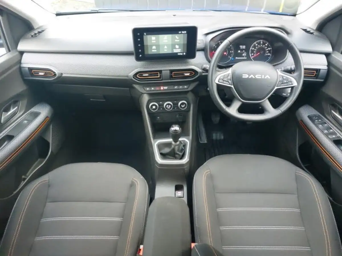2023-dacia-sandero-stepway-10-tce-journey-90bhp-big-2