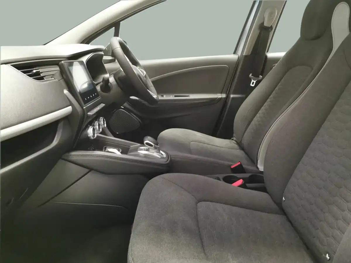 2021-renault-zoe-e-iconic-110ps-r110ev50-rapid-charge-big-3