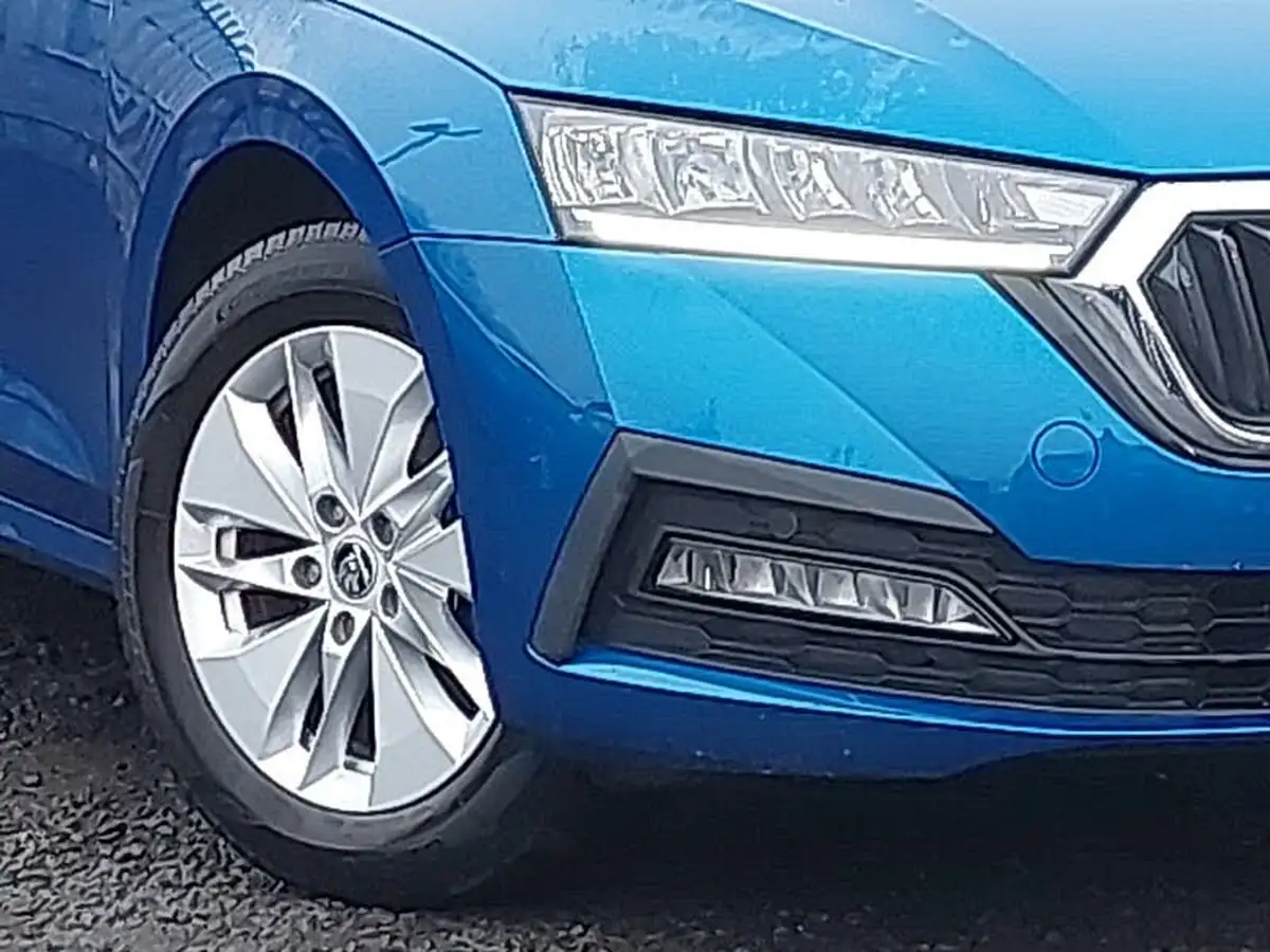 2021-skoda-octavia-10-tsi-se-technology-hatchback-big-8
