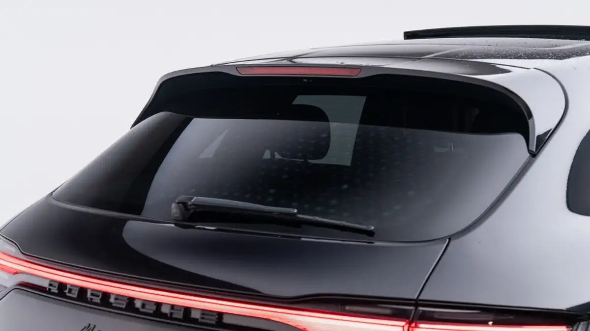 2021-porsche-macan-30-s-big-10