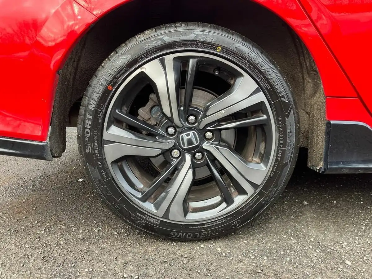 2019-honda-civic-15-vtec-turbo-sport-plus-ss-big-7