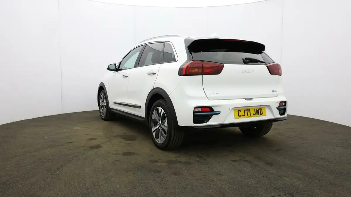 2022-kia-e-niro-ev-4-big-41