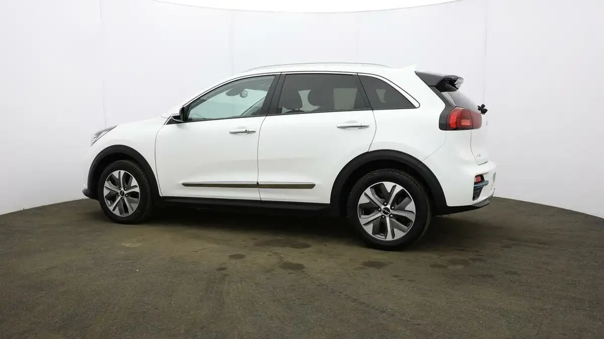 2022-kia-e-niro-ev-4-big-65