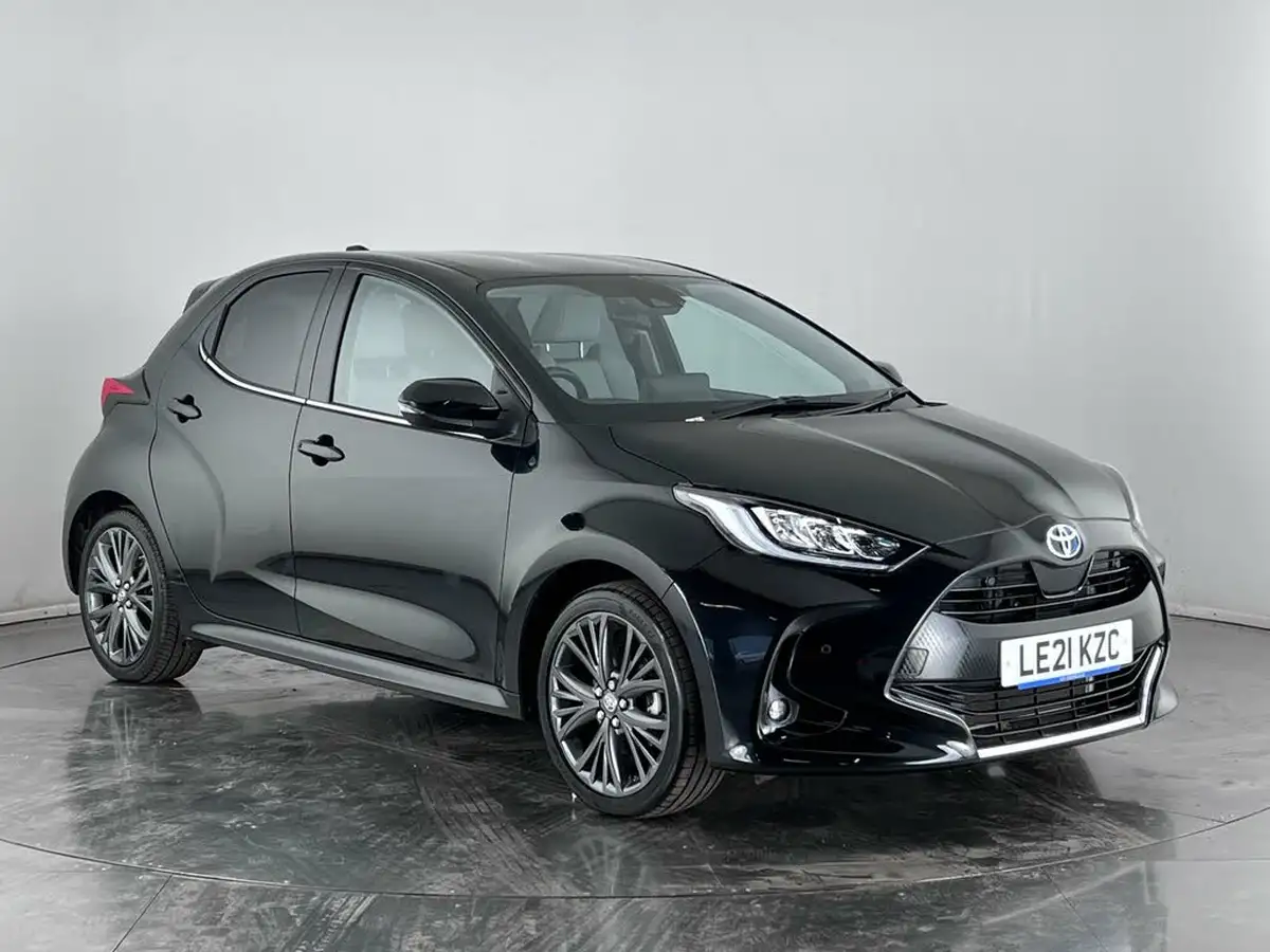 2021-toyota-yaris-15-vvt-i-excel-big-0