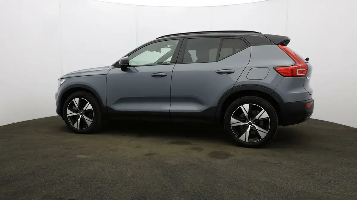 2021-volvo-xc40-e-twin-recharge-plus-big-60