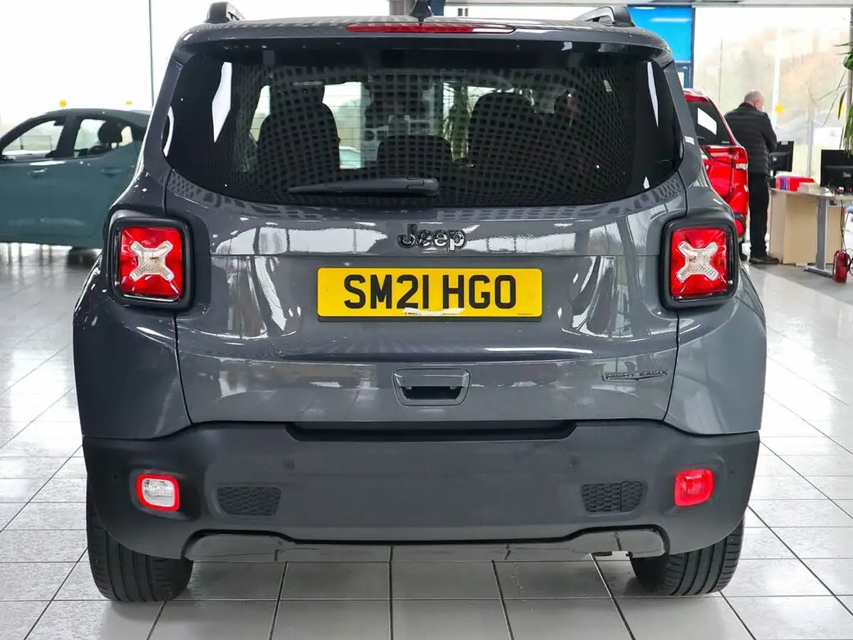 2021-jeep-renegade-10-gse-night-eagle-big-11
