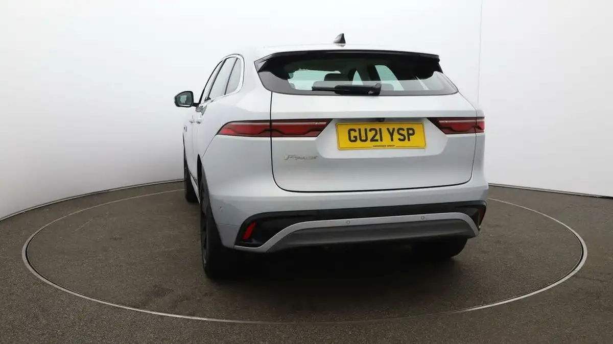 2021-jaguar-f-pace-20-d200-r-dynamic-se-mhev-big-58