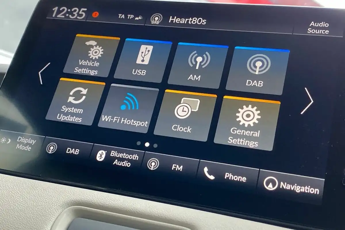 2023-honda-hr-v-15-i-mmd-advance-style-big-44