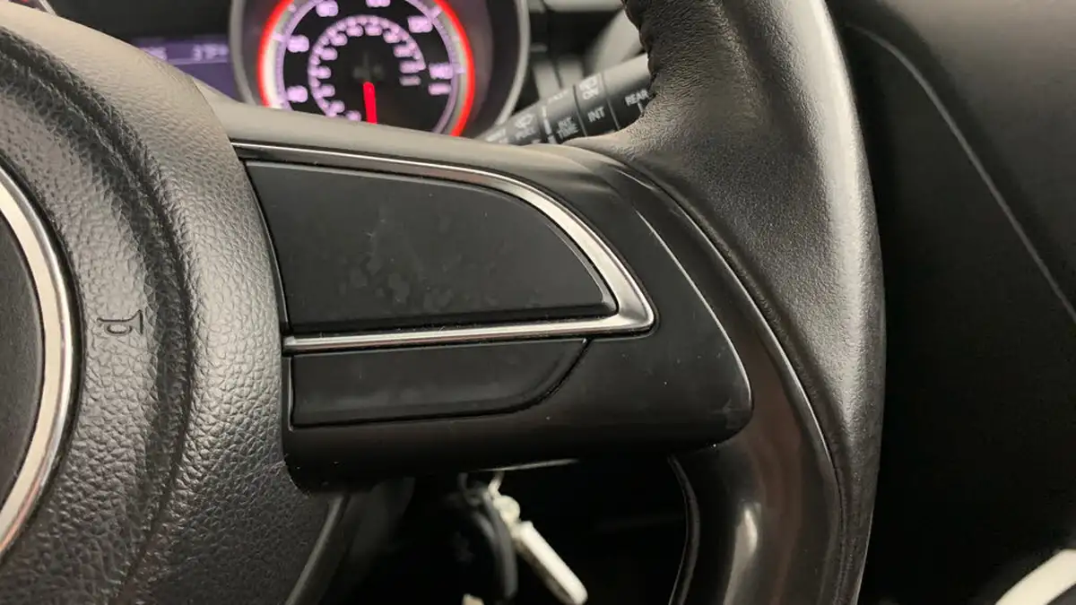 2017-suzuki-swift-10-boosterjet-sz-t-big-17