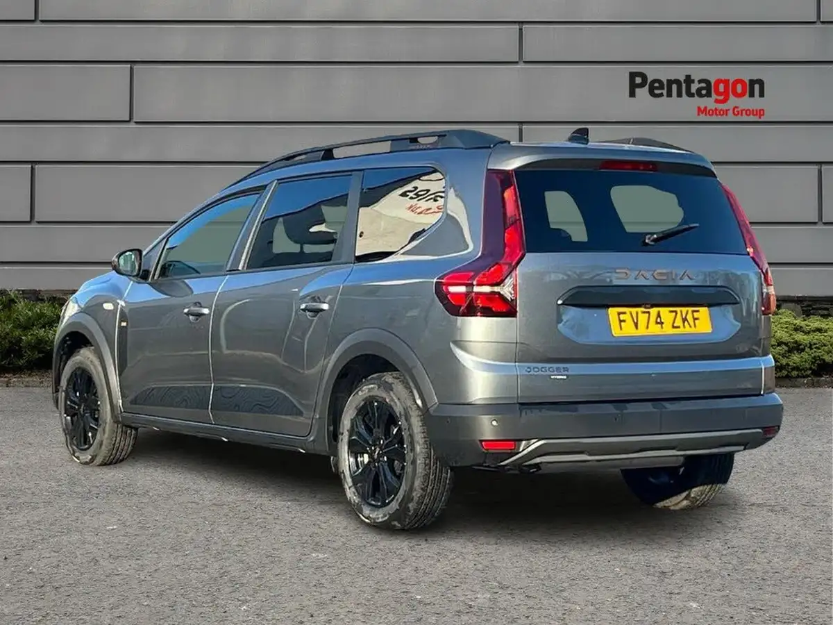 2024-dacia-jogger-16-tce-extreme-big-1
