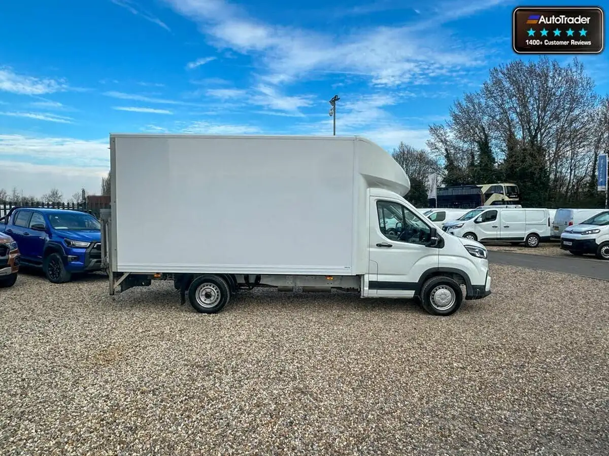2022-maxus-deliver-9-big-4
