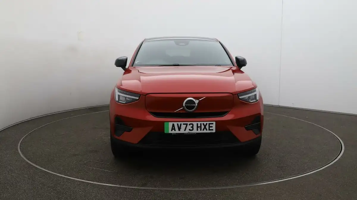2023-volvo-c40-e-twin-recharge-core-big-38