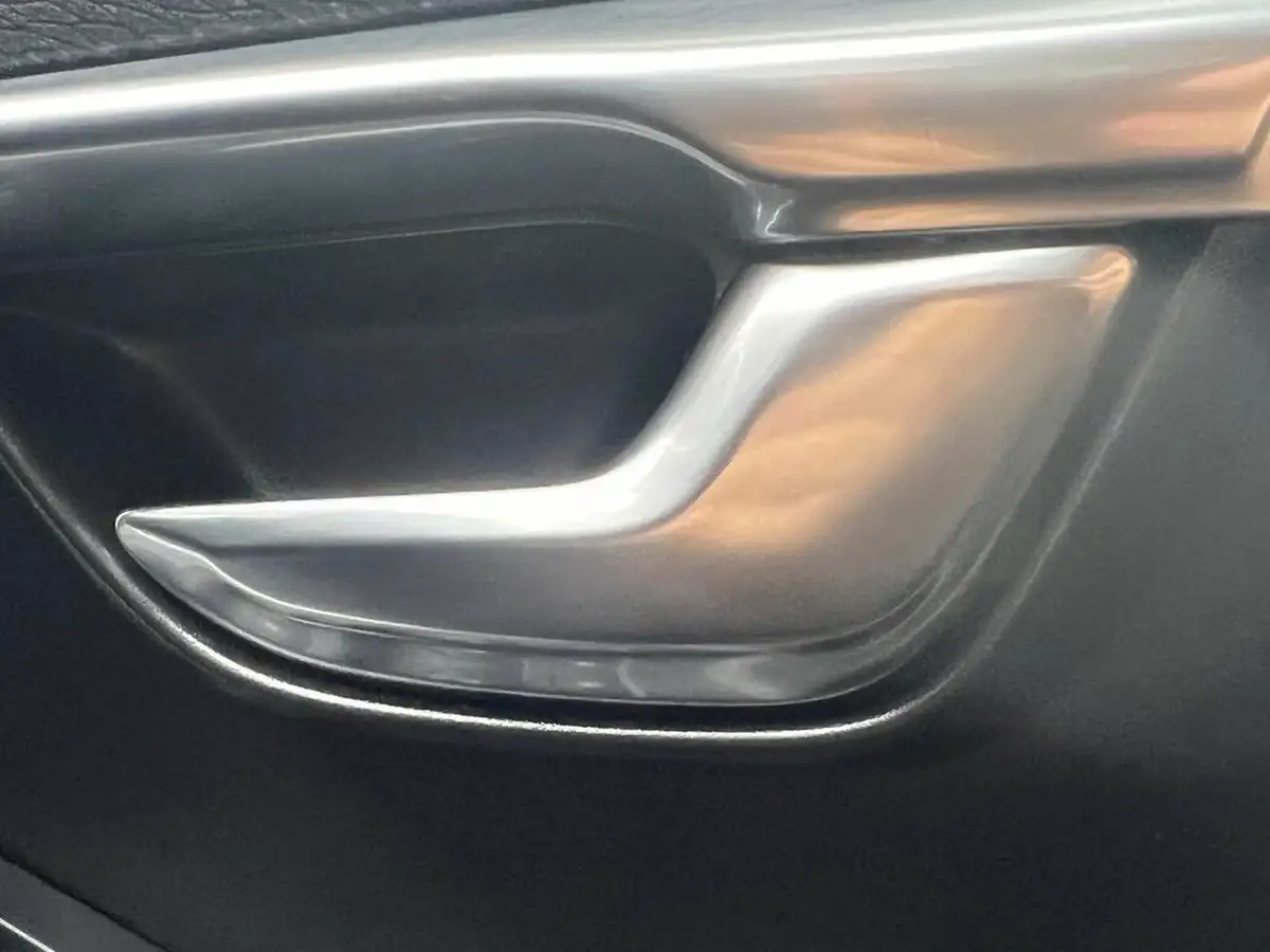 2016-volvo-v40-20td-d3-inscription-big-58