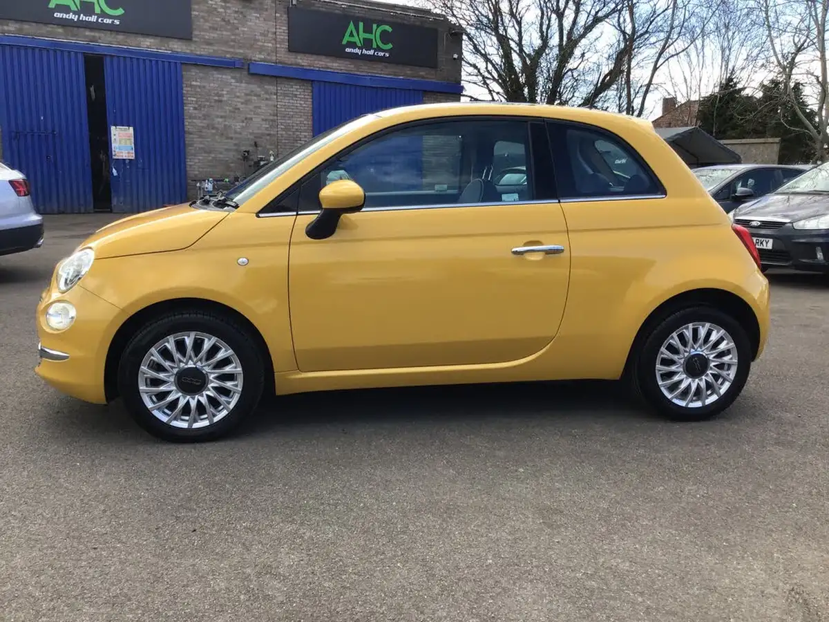 2017-fiat-500-12-lounge-big-3