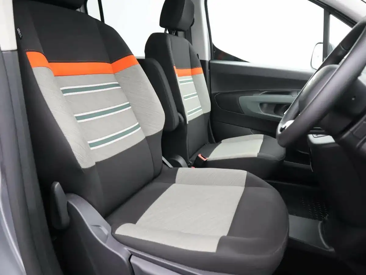 2023-citroen-berlingo-e-flair-xtr-m-size-big-7