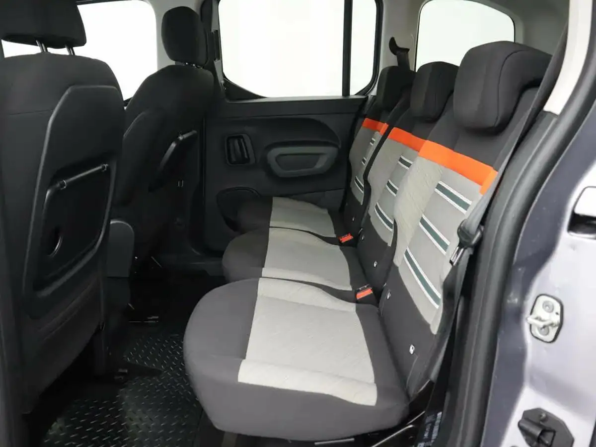 2023-citroen-berlingo-e-flair-xtr-m-size-big-9
