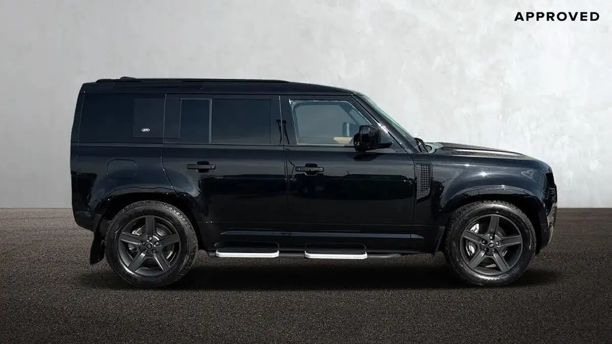 2023-land-rover-110-defender-30-d300-x-dynamic-hse-big-5